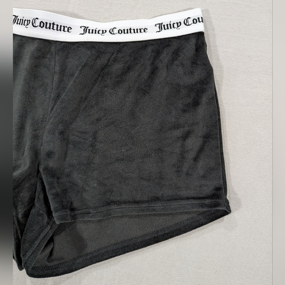 Vintage Juicy Couture Womens Size M Velour Velvet Shorts Black Y2K - Picture 4 of 12